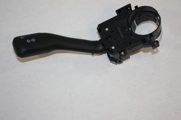 AUTOMEGA 150007510 Steering Column Switch