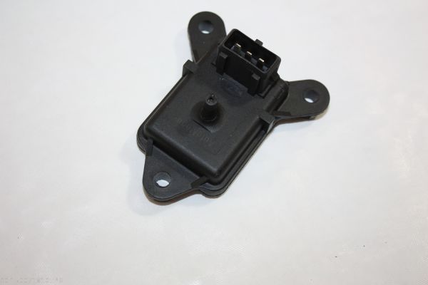 AUTOMEGA 150071810 Sensor, intake manifold pressure