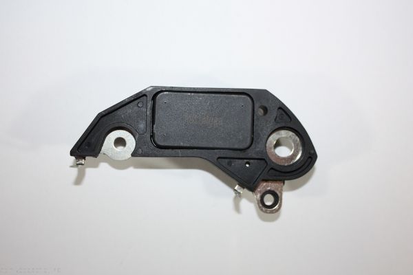 AUTOMEGA 150092010 Alternator Regulator