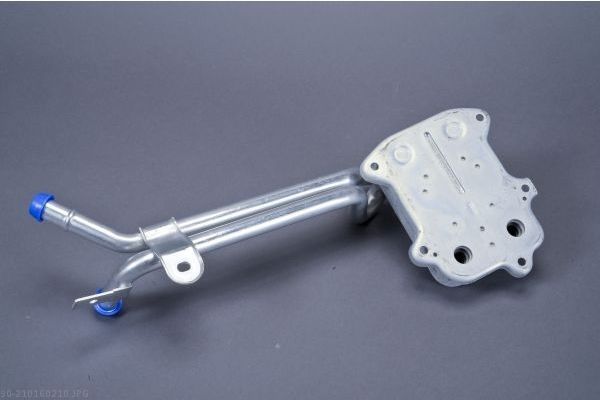 AUTOMEGA 210160210 Oil Cooler, engine oil
