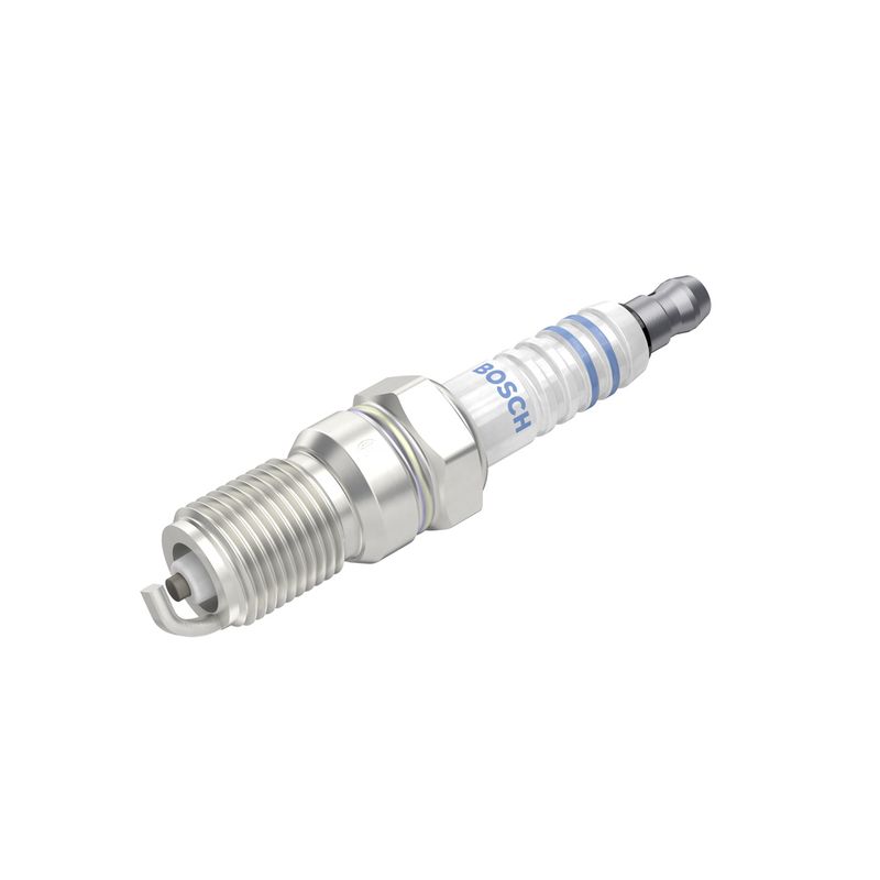 BOSCH 0 242 245 527 Spark Plug