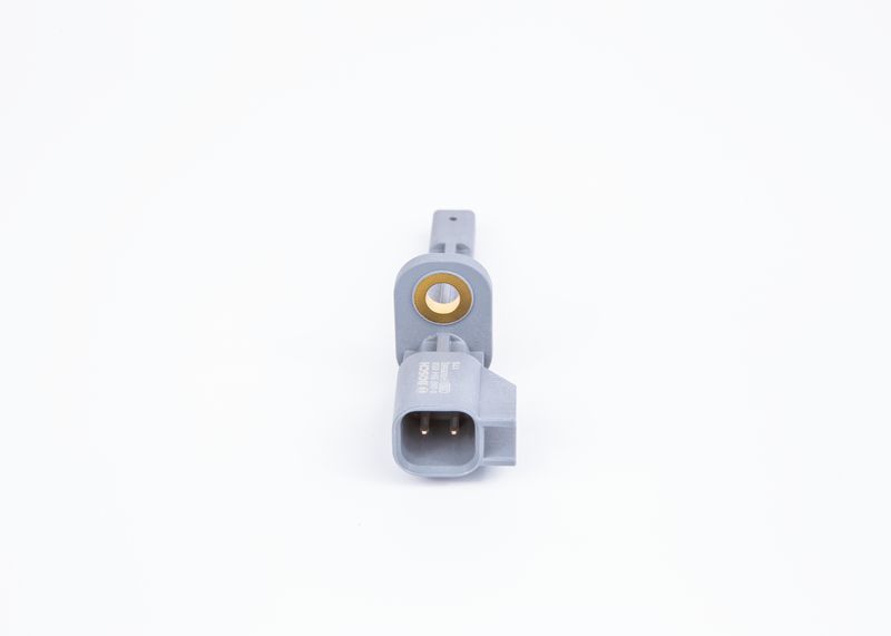 BOSCH 0 986 594 658 Sensor, wheel speed