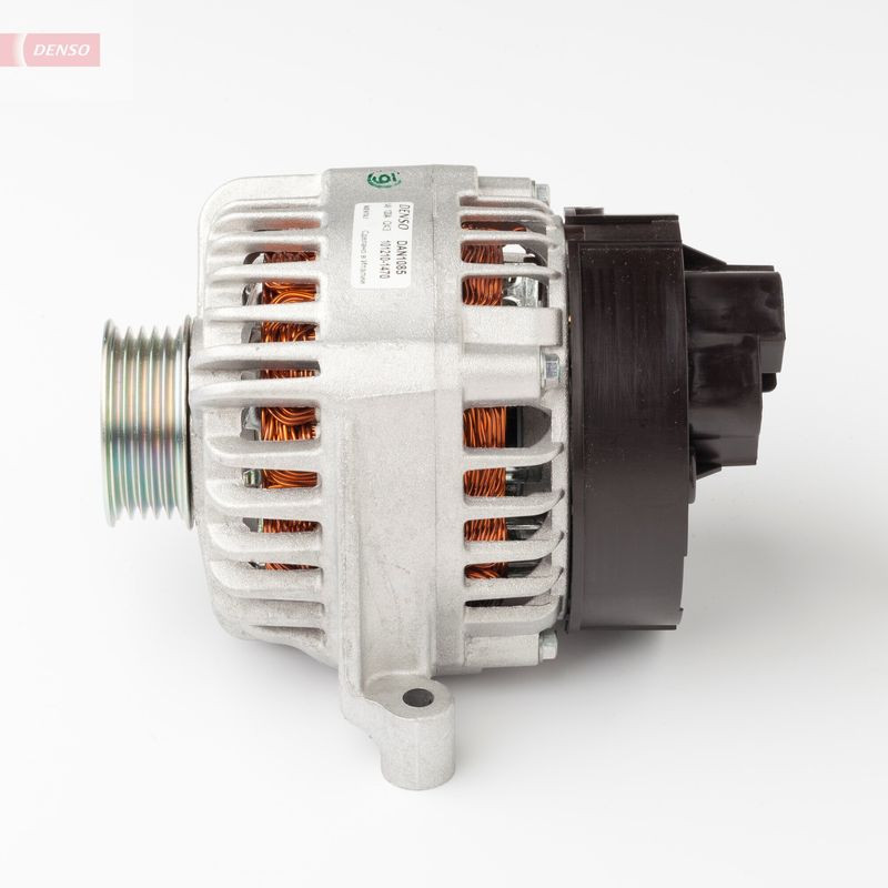 DENSO DAN1085 Alternator