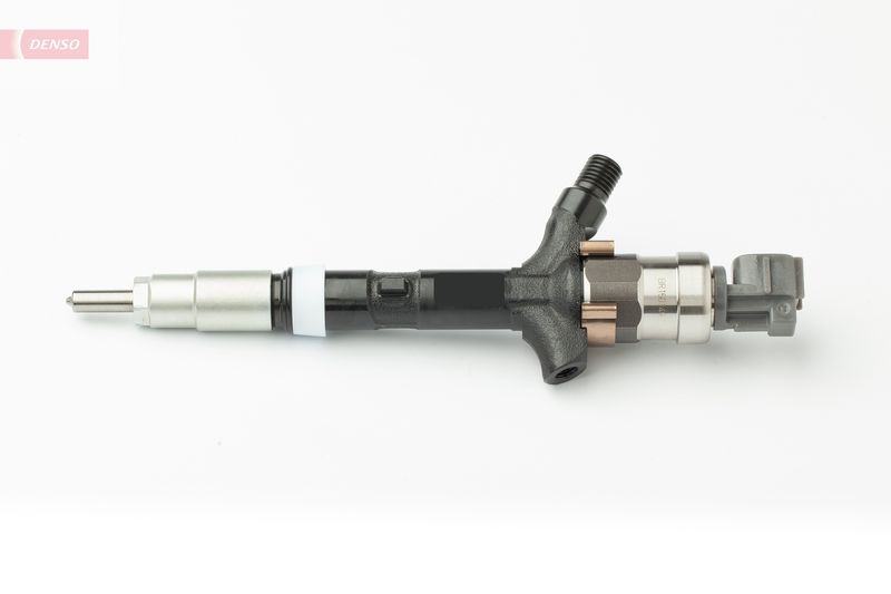 DENSO DCRI100570 Injector Nozzle