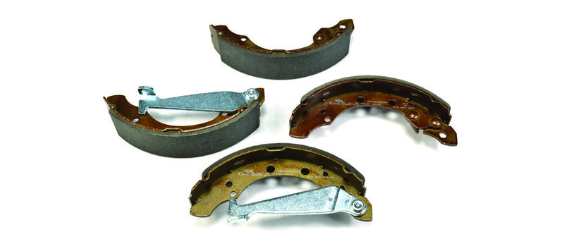 HELLA 8DB 355 001-311 Brake Shoe Set