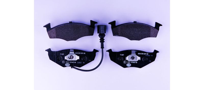 HELLA 8DB 355 009-801 Brake Pad Set, disc brake
