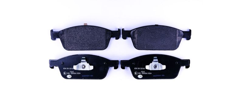 HELLA 8DB 355 020-831 Brake Pad Set, disc brake