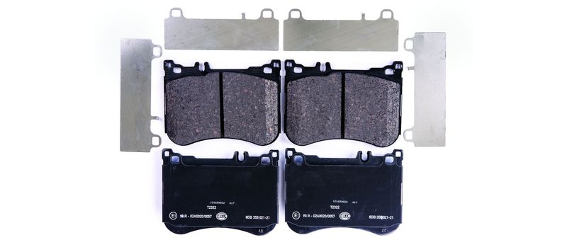 HELLA 8DB 355 021-211 Brake Pad Set, disc brake