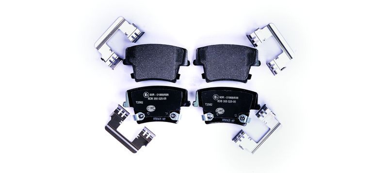HELLA 8DB 355 025-051 Brake Pad Set, disc brake