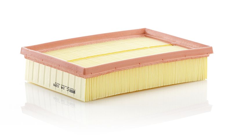 MANN-FILTER C 24 028 Air Filter