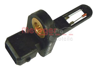 Sensor, intake air temperature METZGER AUTOTEILE 0905079