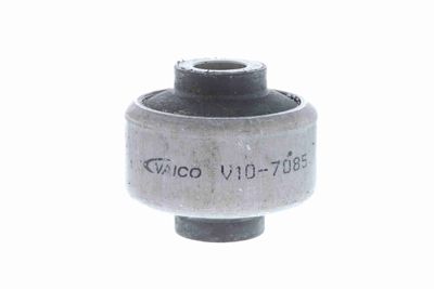 Mounting, control/trailing arm VAICO V10-7085