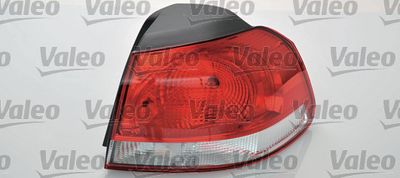 Tail Light Assembly VALEO 043879