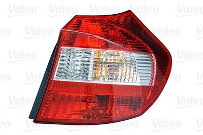 Tail Light Assembly VALEO 044402