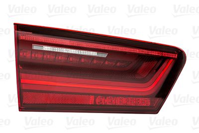 Tail Light Assembly VALEO 047020