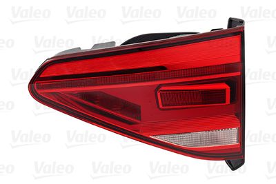 Tail Light Assembly VALEO 047048