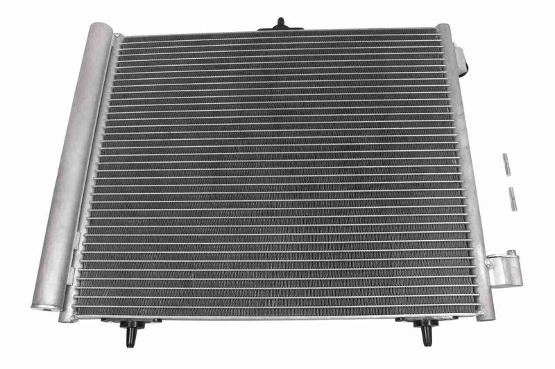 VEMO V22-62-0002 Condenser, air conditioning